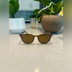 RAY-BAN RB4259 Brown Tortoise Light Havana Phantos Sunglasses 145mm